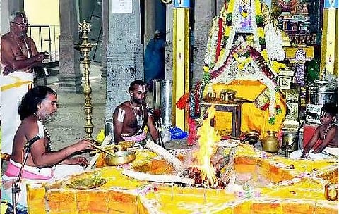 ஜெயலலிதா பிரதமராக சுதர்சன மகா யாகம்﻿- நாகையில் அமைச்சர் ஜெயபால் நடத்தினார்﻿