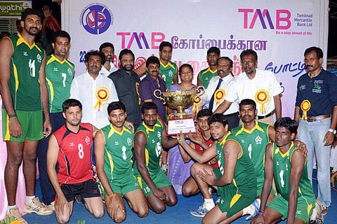 அகில இந்திய வாலிபால்: சென்னை ஐ.ஓ.பி. அணி சாம்பியன்