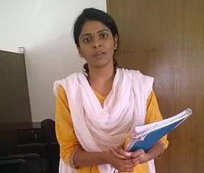 வருண்குமார் ஐ.பி.எஸ்.ஸை கைது செய்ய வேண்டும்- காவல் ஆணையரிடம் பிரியதர்ஷினி புகார்
