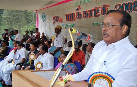 பொள்ளாச்சியில் தேர்தல் பணிகளை தொடங்கினார் பொங்கலூர் பழனிச்சாமி﻿: கட்சித் தலைமை கட்டளையை ஏற்றார்﻿