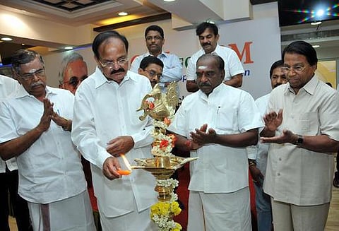 மாநிலக் கட்சிகளால் நாட்டை ஆள முடியாது: வெங்கைய நாயுடு பேச்சு﻿