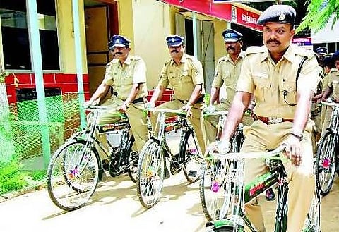 போலீஸ் சைக்கிள் ரோந்து மீண்டும் செயல்படுத்தப்படுமா? - சந்துகளிலும் கண்காணிக்கலாம்; திருடர்களை எளிதில் பிடிக்கலாம்