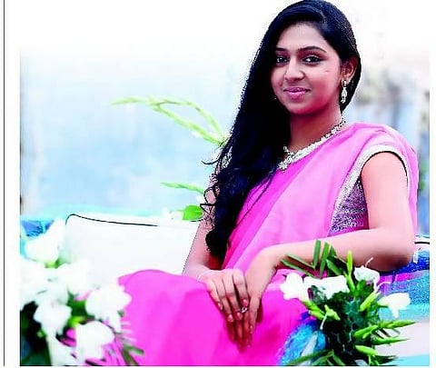 விஷாலைக் காதலிக்க முடியாது!: லட்சுமி மேனன்