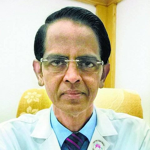 தாம்பரம் தேசிய சித்த மருத்துவமனையில் கேரள முறையில் வாத நோய்களுக்கு வர்மம், மசாஜ் சிகிச்சை- பக்க விளைவுகள் இல்லாததால் சித்தாவுக்கு மாறும் நோயாளிகள்