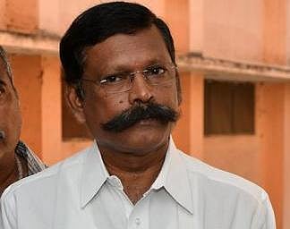 டி.எம்.செல்வகணபதிக்கு 2 ஆண்டுகள் சிறை﻿: சுடுகாட்டு கூரை ஊழல் வழக்கில் சி.பி.ஐ. நீதிமன்றம் தீர்ப்பு﻿