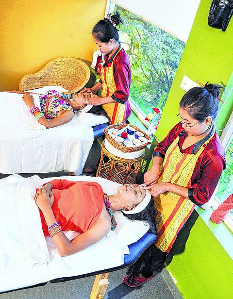 சிவப்பழகு கிரீம் விற்பனை அமோகம்: ரூ. 2,600 கோடிக்கு விற்பனை﻿