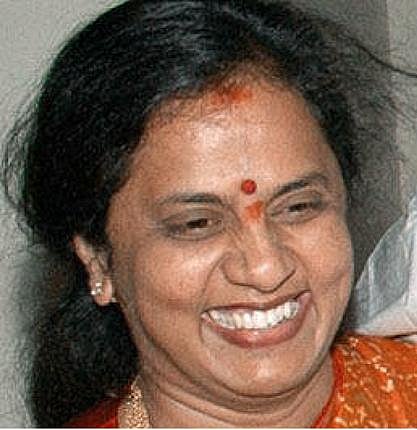 அரசியல் குடும்பத்து பெண்களின் தெருப் பிரச்சாரம்﻿