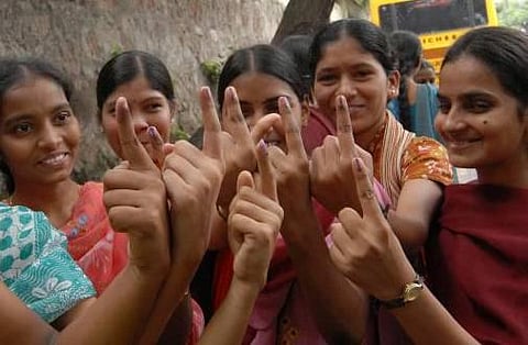 கட்சிகள் நம்பும் முதல்முறை வாக்காளர்கள்: மாற்றத்தை ஏற்படுத்துவது சாத்தியமா?﻿