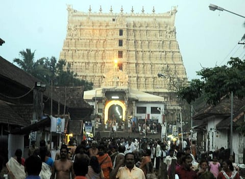 பத்மநாப சுவாமி கோயில் வரலாற்றில்  உச்ச நீதிமன்ற உத்தரவால் புதிய திருப்பம்﻿