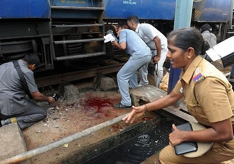 சென்னை இரட்டை குண்டுவெடிப்பு: நிபுணர் விசாரணைக்கு ரயில்வே அமைச்சர் உத்தரவு