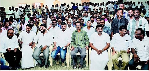 தொழில் செய்யவிடாமல் பொய் வழக்கு﻿: கோவையில் திரண்ட கேரள வாழ் தமிழர்கள் குற்றச்சாட்டு﻿
