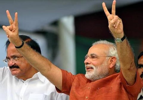நரேந்திர மோடியின் பேஷனை பாராட்டும் அமெரிக்க ஊடகங்கள்