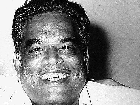 விற்பனைக்கு வந்த தாத்தாவின் பொக்கிஷம்!
