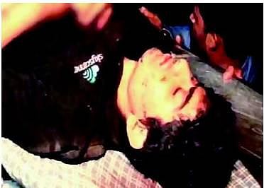 வாழ்க்கை கொடுத்த வாட்ஸ் அப்!﻿- 10 மணி நேர போராட்டத்துக்குப் பின் மலையிலிருந்து இளைஞர் மீட்பு﻿