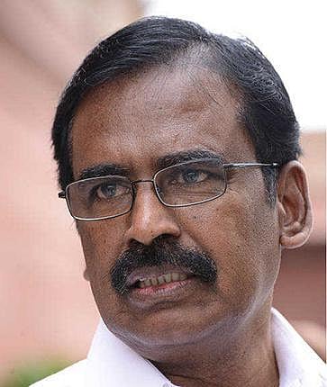 முல்லைவேந்தன், கே.பி.ராமலிங்கத்தை நிரந்தரமாக நீக்க திமுக தலைமை திட்டம்﻿: பழனி மாணிக்கம் உள்ளிட்டவர்களுக்கு மன்னிப்பு﻿