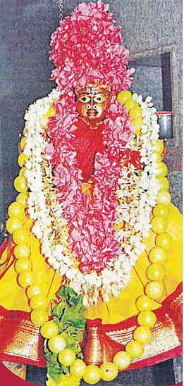 பெருவாழ்வு வாழ வைக்கும் முப்பாத்தம்மன்﻿