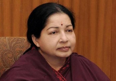 உயிரிழந்த தலைமைக் காவலர் குடும்பத்துக்கு ரூ.10 லட்சம்: முதல்வர் உத்தரவு﻿