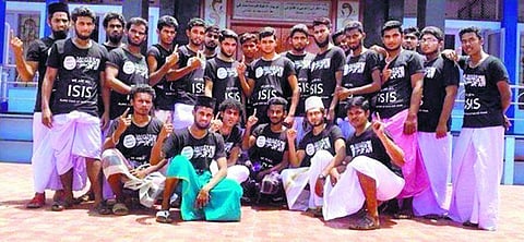 தொண்டியில் ஐ.எஸ்.ஐ.எஸ் இயக்கமா? - உளவுத்துறையினர் தீவிர விசாரணை