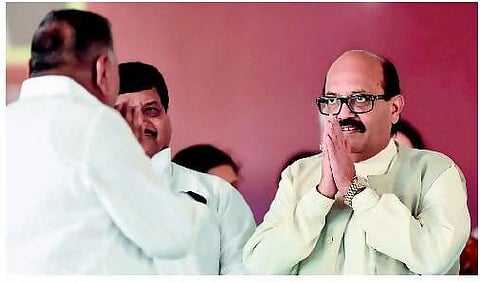 4 ஆண்டுகளுக்குப் பின் முலாயம் - அமர்சிங்﻿ சந்திப்பு