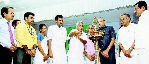 அடித்தட்டு மக்களுக்கும் ஆயுர்வேத சிகிச்சை﻿: ‘ஸ்ரீதரீயம் ஆயுர்வேத கிராமம்’ தொடக்க விழாவில் உம்மன் சாண்டி பேச்சு