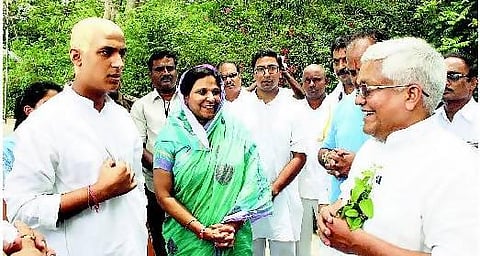 வாய் பேச முடியாத இளைஞர் பேசினாரா?: திருப்பதியில் திடீர் பரபரப்பு﻿
