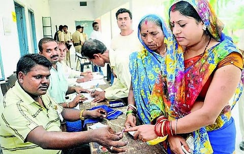 4 மாநிலங்களில் 18 தொகுதிகளுக்கு இடைத்தேர்தல்﻿