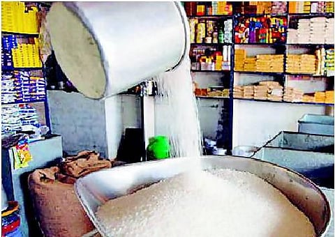 சர்க்கரை மீதான இறக்குமதி வரி உயர்வு: விலை உயரும் அபாயம்﻿