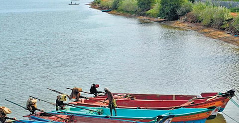 நஞ்சூர் ஆகிடுமோ கடலூர்?