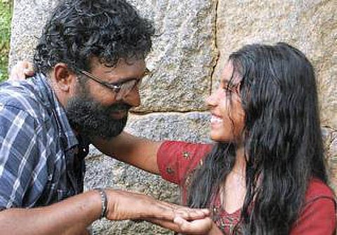 எண்ணங்கள்: படத் தலைப்பின் பங்கு﻿