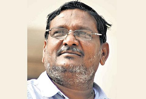 கதைசொல்லிக்கு விளக்கு விருது