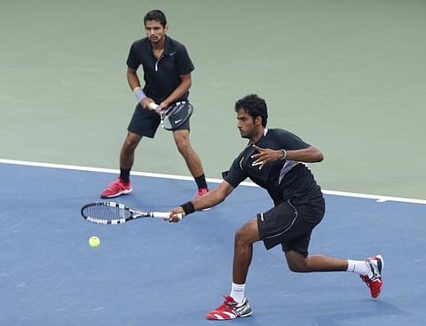 ஆடவர் இரட்டையர் டென்னிஸ்: இந்தியாவுக்கு வெள்ளி