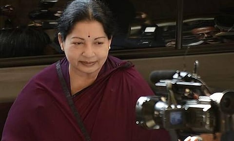 விஐபி கவனிப்பை மறுத்த ஜெயலலிதா- சிறை அதிகாரிகளை வியக்கவைத்த அணுகுமுறை