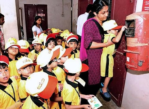 இன்று உலக அஞ்சல் தினம்: அஞ்சலகங்களில் சிறப்பு நிகழ்ச்சிகளுக்கு ஏற்பாடு