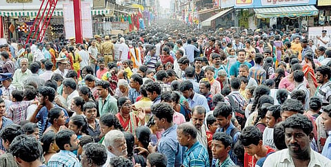 தீபாவளி கூட்ட நெரிசலை சமாளிப்பது எப்படி?