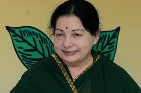 சொத்துக் குவிப்பு வழக்கில்﻿ ஜெயலலிதாவுக்கு உச்ச நீதிமன்றம் ஜாமீன்: வழக்கை தாமதிக்கக் கூடாது என நிபந்தனை﻿﻿