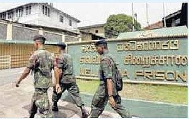 ஐவர் தூக்கு தண்டனை﻿: மத்திய அரசு மேல்முறையீடு செய்ய உத்தரவிடக் கோரிய மனு அமர்வுக்கு மாற்றம்﻿