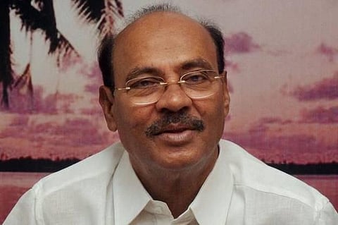 இலங்கை மீதான போர்க்குற்ற விசாரணையை சென்னையில் நடத்த ஏற்பாடு செய்ய வேண்டும்: ராமதாஸ்
