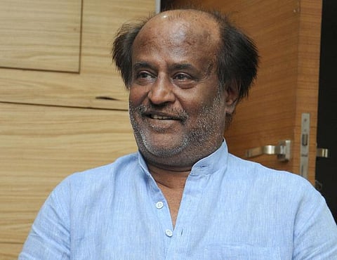 அரசியல் பற்றி பேச விரும்பவில்லை: கோவாவில் ரஜினிகாந்த் பேட்டி