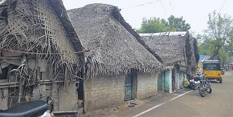 வில்லிவாக்கத்தில் குடிநீர் குழாயின் மேலே குடிசை வீடுகள்﻿: அகற்றப்படுமோ என்ற அச்சத்தில் மக்கள்﻿