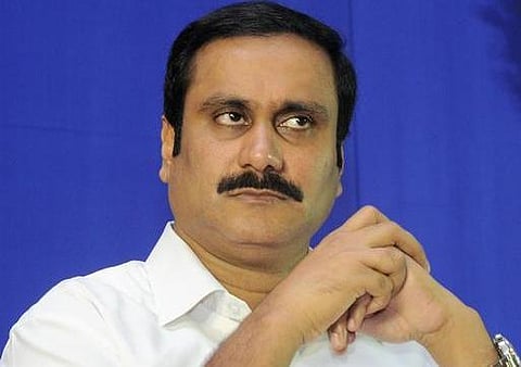 சிகரெட் விற்பனை கட்டுப்பாடுகளை உடனடியாக செயல்படுத்த வேண்டும்: அன்புமணி வலியுறுத்தல்