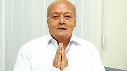 விகடன் குழுமத் தலைவர் உடலுக்கு தலைவர்கள், பொதுமக்கள் அஞ்சலி﻿