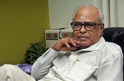 ஆஃப் தி ரெக்கார்டு: பாலசந்தரை பேட்டி எடுத்த பரவசம்