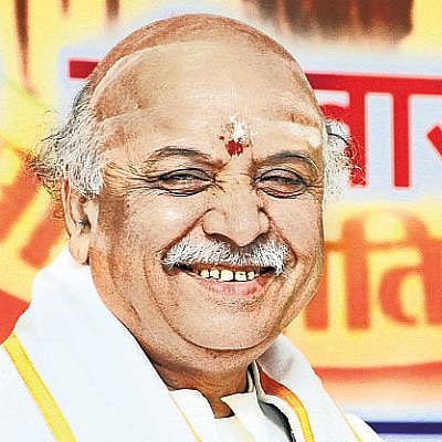 தாய் மதத்துக்கு திரும்புவதைத் தடுக்கக் கூடாது: வி.எச்.பி தலைவர் பிரவீண் தொகாடியா கருத்து