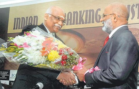 பொதுத்துறை வங்கிகளில் அரசின் பங்கை குறைப்பது இலக்கை எட்ட உதவாது: ரிசர்வ் வங்கி துணை கவர்னர் கருத்து﻿
