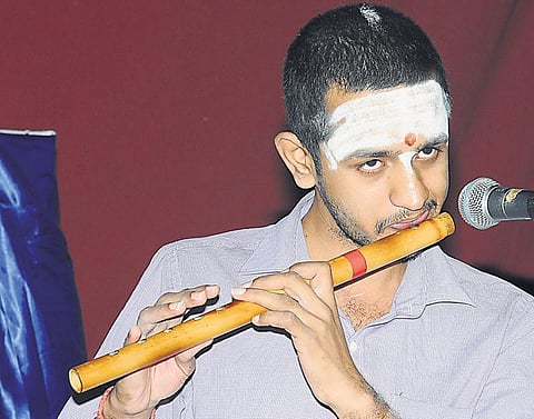 மார்கழி இசை விழா கண்டதும் கேட்டதும்