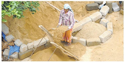 ஒரு குடியிருப்பு உருவான கதை﻿