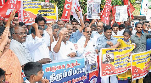 ஒபாமா வருகையை கண்டித்து கம்யூனிஸ்ட் கட்சிகள் ஆர்ப்பாட்டம்﻿