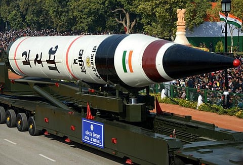 முதன்முறையாக நடமாடும் வாகனத்திலிருந்து ஏவப்பட்ட அக்னி-5 அதிநவீன ஏவுகணை சோதனை வெற்றி﻿: 5,000 கி.மீ. தொலைவில் உள்ள இலக்கை தாக்கும்﻿﻿