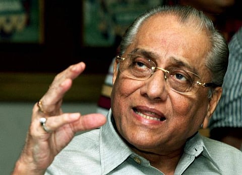 பிசிசிஐ தலைவராக ஜக்மோகன் டால்மியா தேர்வு﻿: அனுராக் தாகூரின் வெற்றியால் சீனிவாசன் தரப்பு அதிர்ச்சி﻿﻿