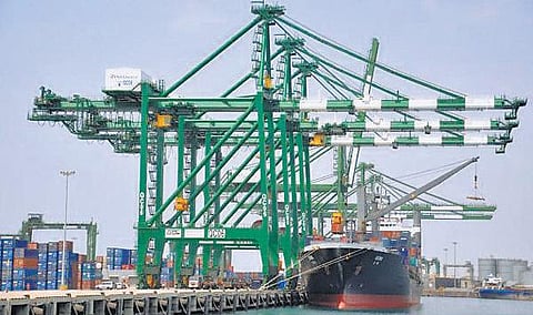 சரக்குகளை சிறப்பாக கையாள்வதில் எண்ணூர் துறைமுகத்துக்கு 2-வது இடம்﻿